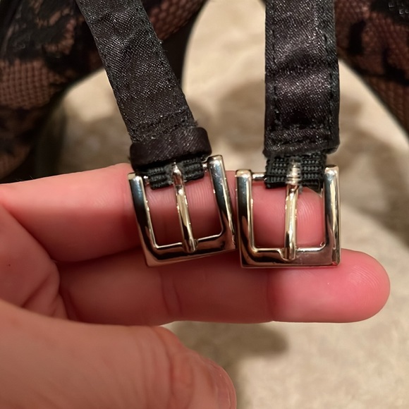 Sexy Chinese Laundry pink/black satin lined with a black lace overlay stilettos! - Picture 13 of 13